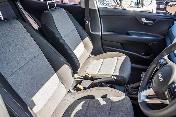 2024 Kia Stonic S YB