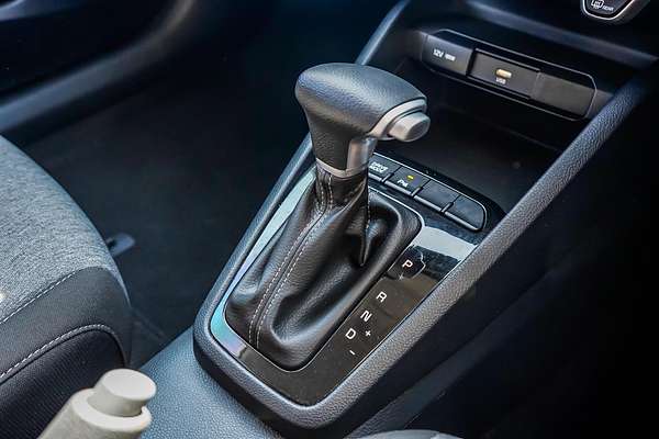 2024 Kia Stonic S YB