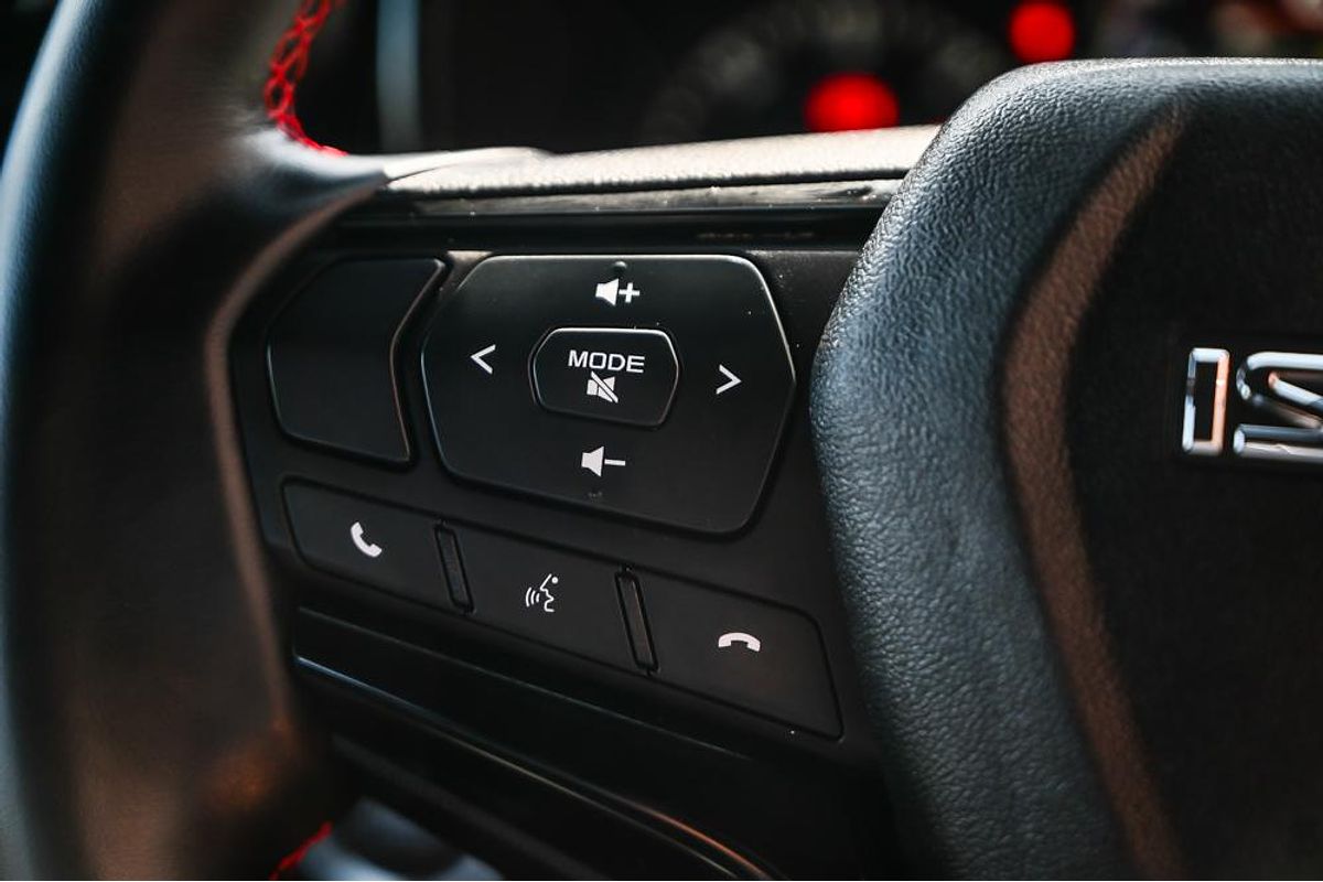 2023 Isuzu D-MAX X-TERRAIN 4X4