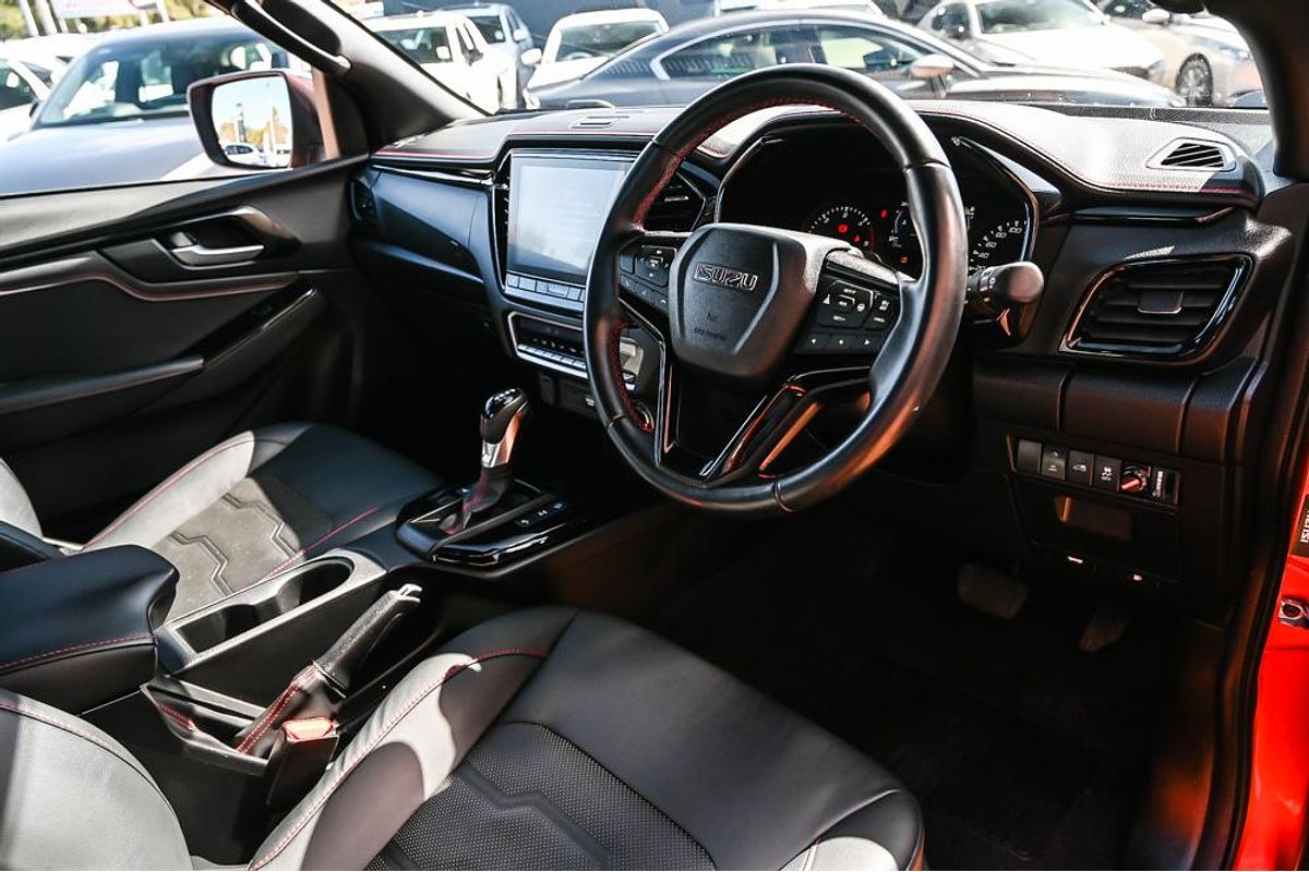 2023 Isuzu D-MAX X-TERRAIN 4X4