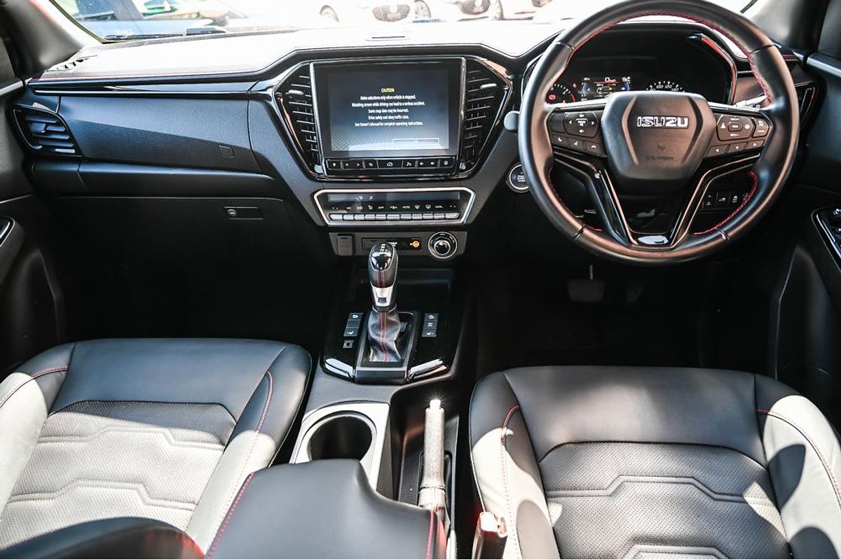 2023 Isuzu D-MAX X-TERRAIN 4X4