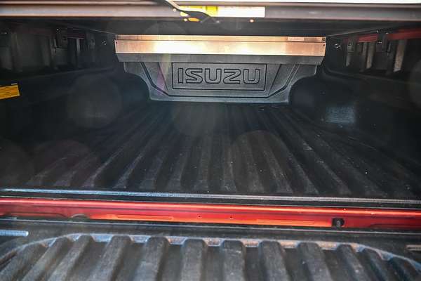 2023 Isuzu D-MAX X-TERRAIN 4X4