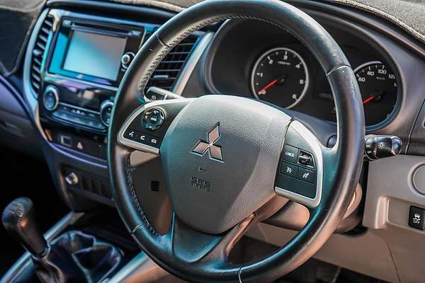 2015 Mitsubishi Triton GLS MQ 4X4