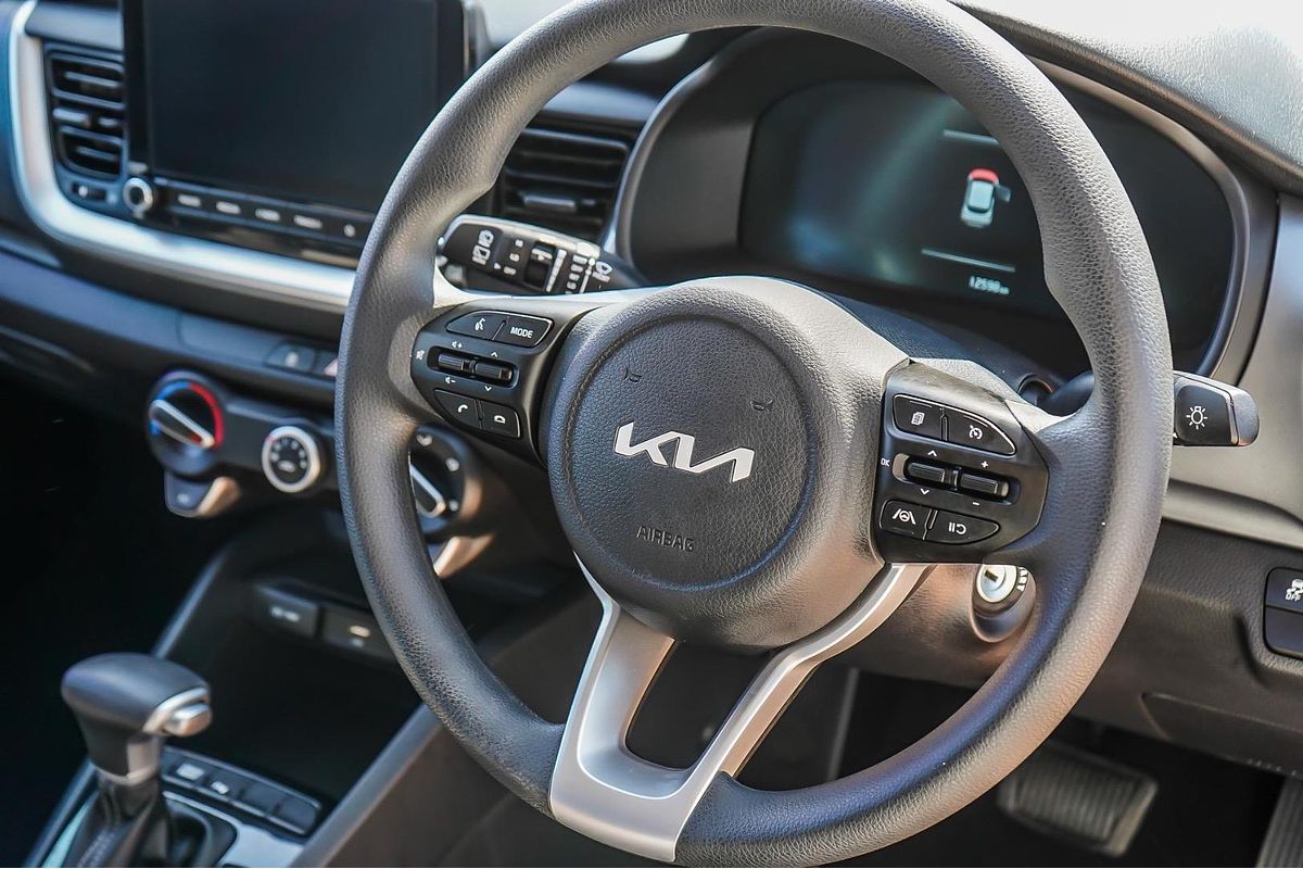 2024 Kia Stonic S YB