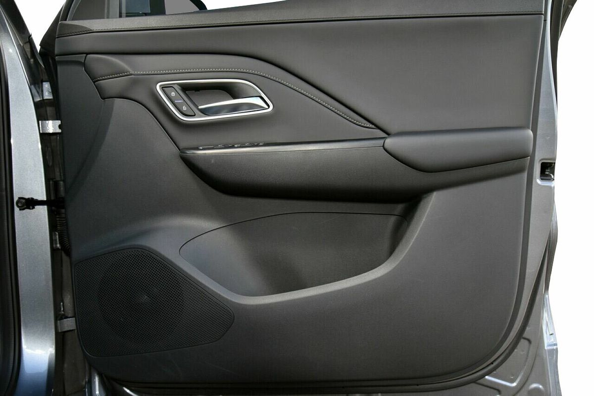 2025 MG ZS Essence ZS32
