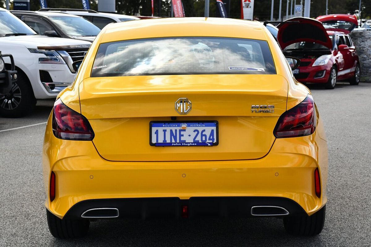2024 MG MG5 Essence