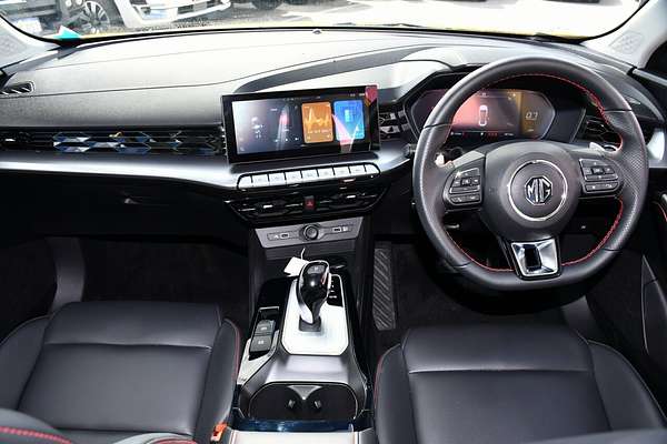 2024 MG MG5 Essence