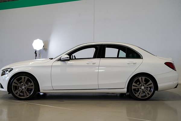 2015 Mercedes-Benz C-Class C200 W205