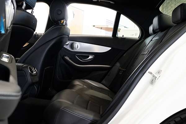 2015 Mercedes-Benz C-Class C200 W205