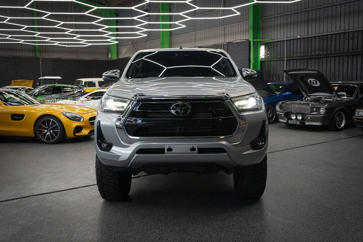 2020 Toyota Hilux SR5 GUN126R 4X4