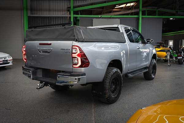2020 Toyota Hilux SR5 GUN126R 4X4