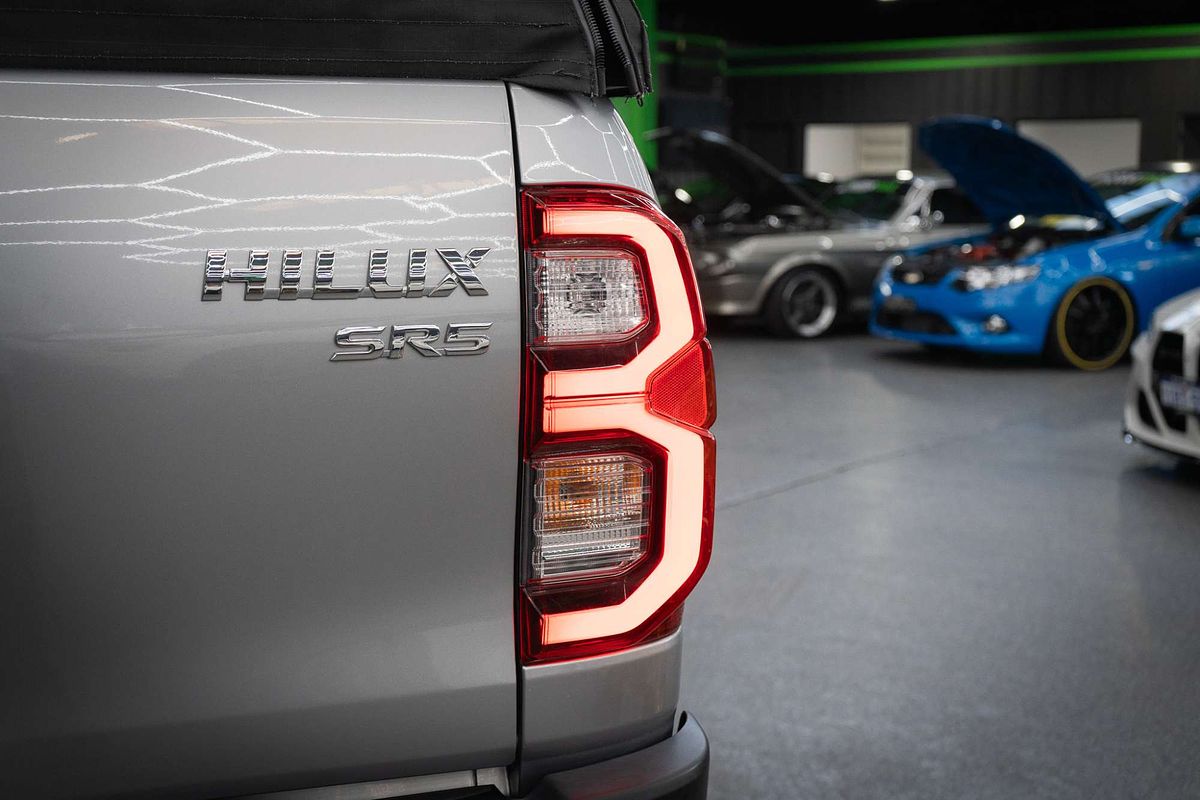 2020 Toyota Hilux SR5 GUN126R 4X4