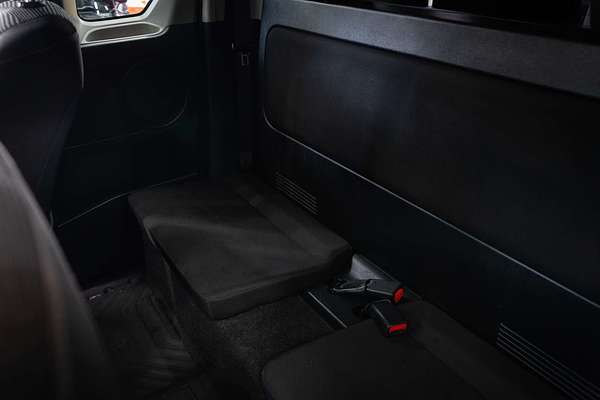 2020 Toyota Hilux SR5 GUN126R 4X4