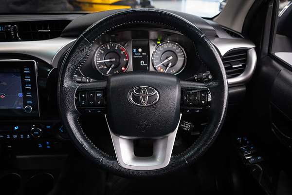 2020 Toyota Hilux SR5 GUN126R 4X4