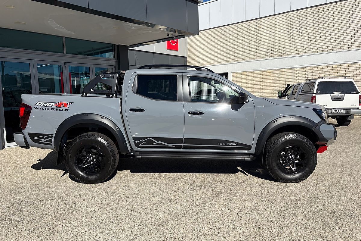 2024 Nissan Navara PRO-4X Warrior D23 4X4