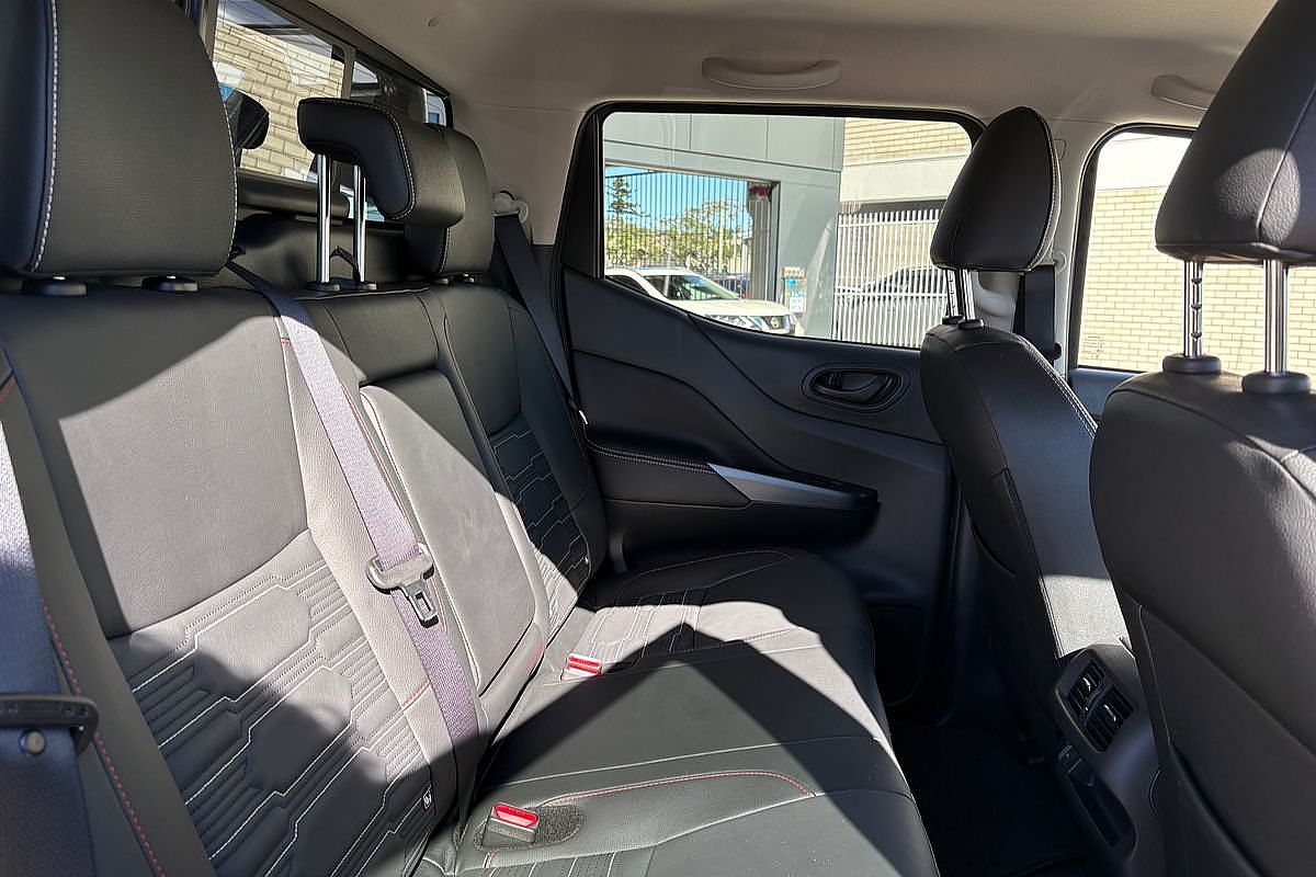 2024 Nissan Navara PRO-4X Warrior D23 4X4