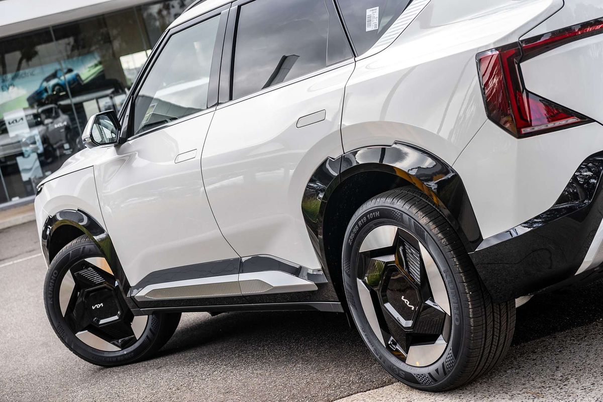 2025 Kia EV5 Earth OVc