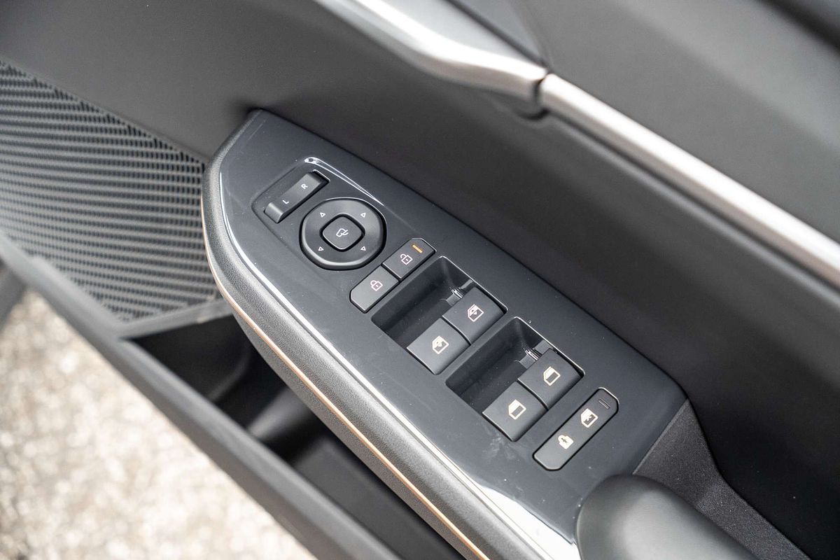 2025 Kia EV5 Earth OVc