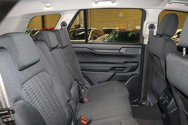 2024 Ford Everest Ambiente 2.0L