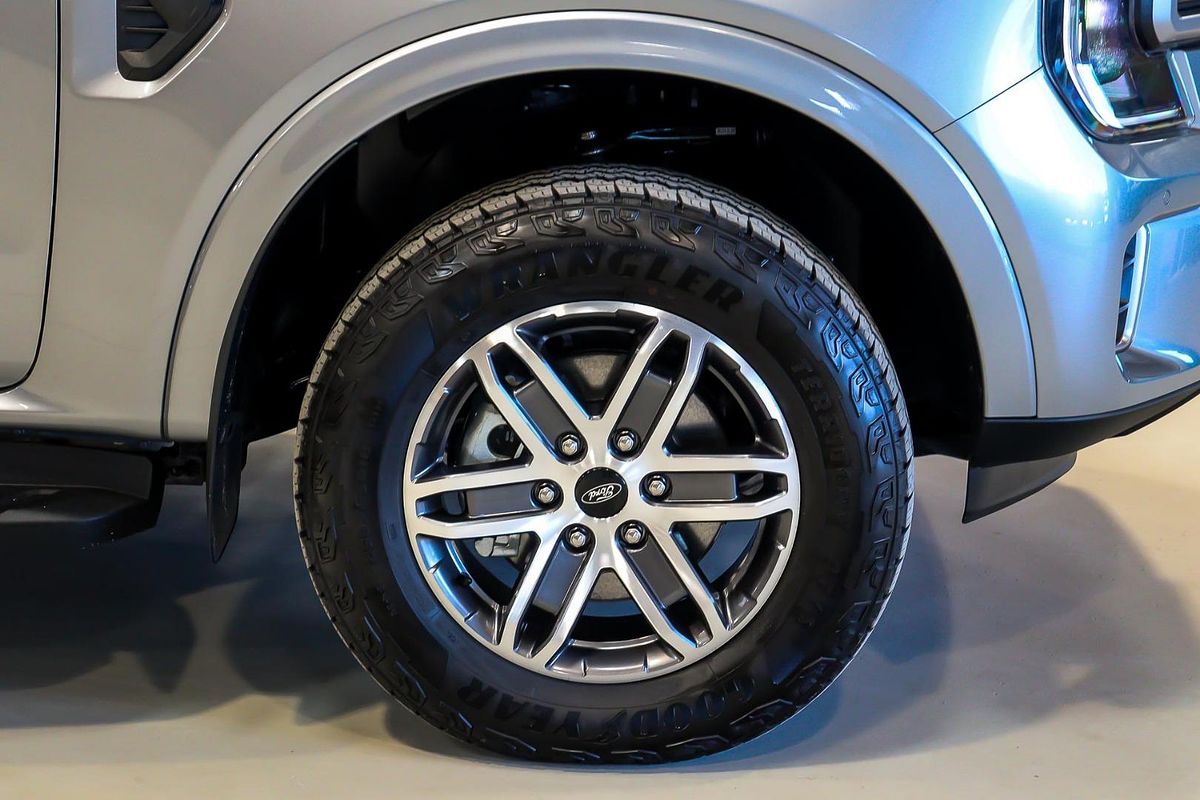 2024 Ford Everest Ambiente 2.0L