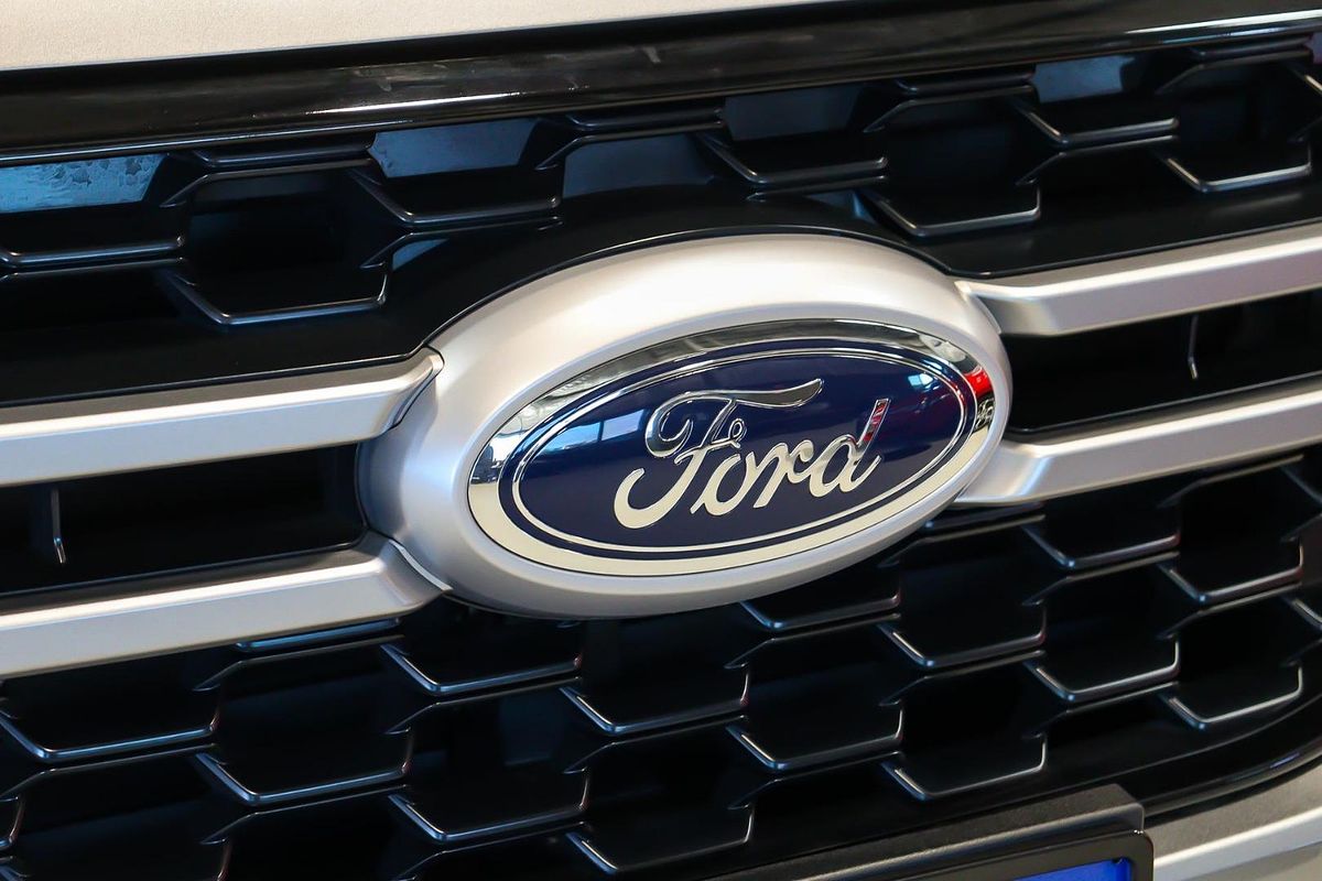 2024 Ford Everest Ambiente 2.0L