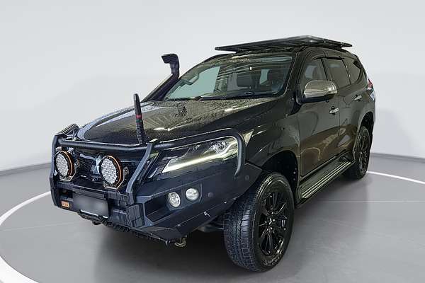 2019 Mitsubishi Pajero Sport Black Edition QE