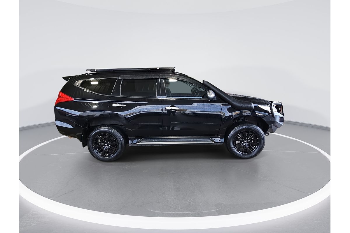 2019 Mitsubishi Pajero Sport Black Edition QE