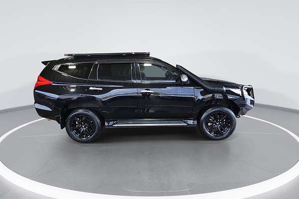 2019 Mitsubishi Pajero Sport Black Edition QE