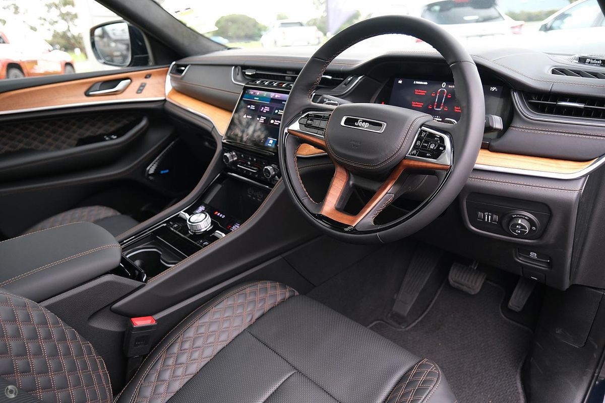 2023 Jeep Grand Cherokee Summit Reserve WL