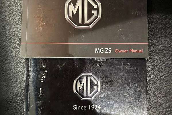 2022 MG ZS Excite AZS1