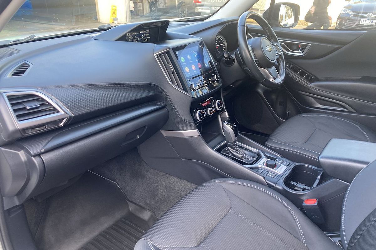 2022 Subaru Forester 2.5i S5