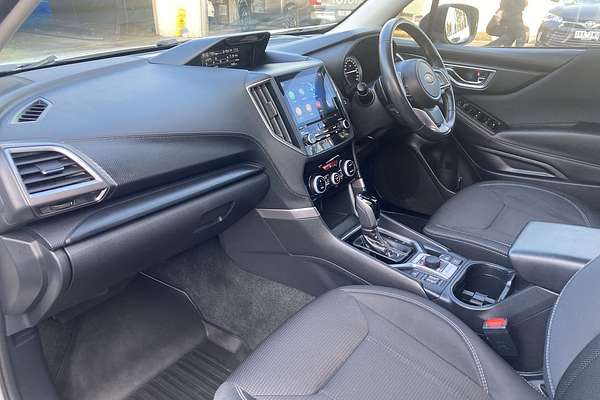 2022 Subaru Forester 2.5i S5