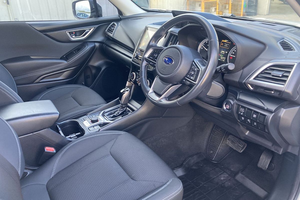 2022 Subaru Forester 2.5i S5