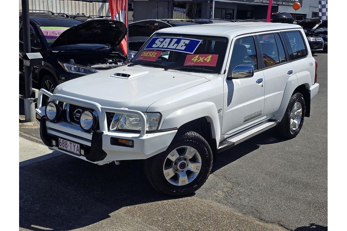 2013 Nissan Patrol ST Y61