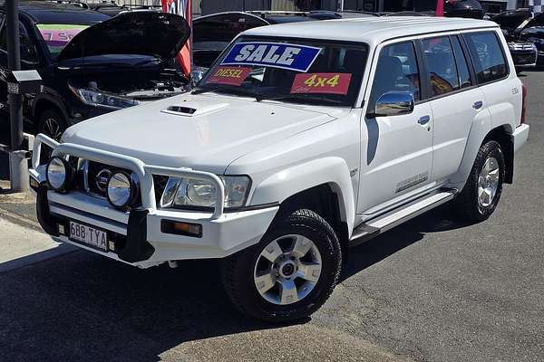 2013 Nissan Patrol ST Y61