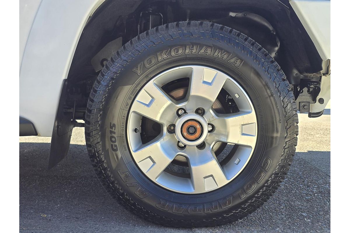 2013 Nissan Patrol ST Y61