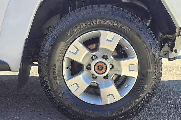 2013 Nissan Patrol ST Y61