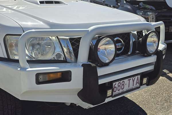 2013 Nissan Patrol ST Y61