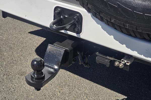 2013 Nissan Patrol ST Y61