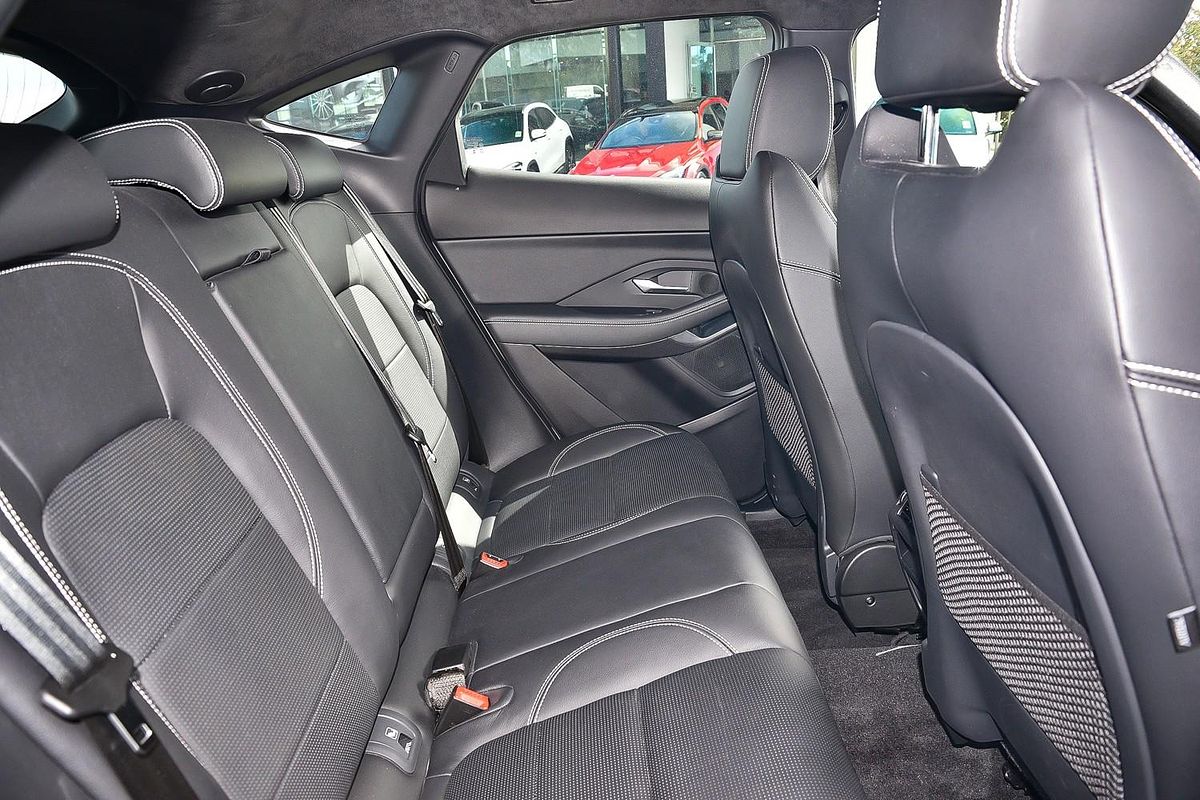2021 Jaguar E-PACE P250 R-Dynamic S X540