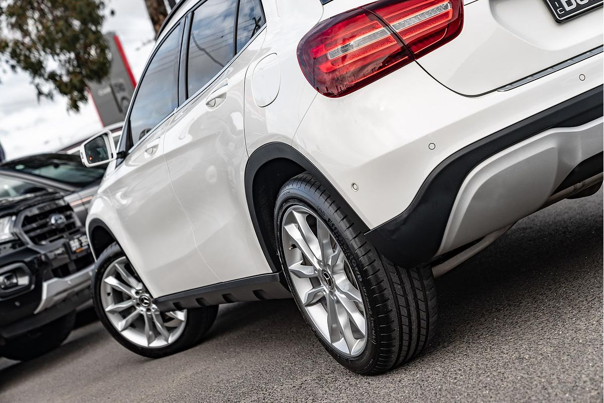 2019 Mercedes-Benz GLA-Class GLA180 X156