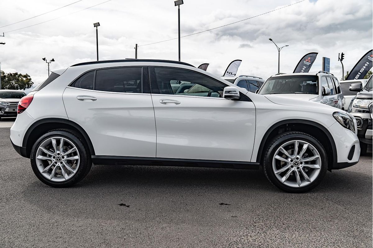 2019 Mercedes-Benz GLA-Class GLA180 X156