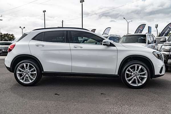 2019 Mercedes-Benz GLA-Class GLA180 X156