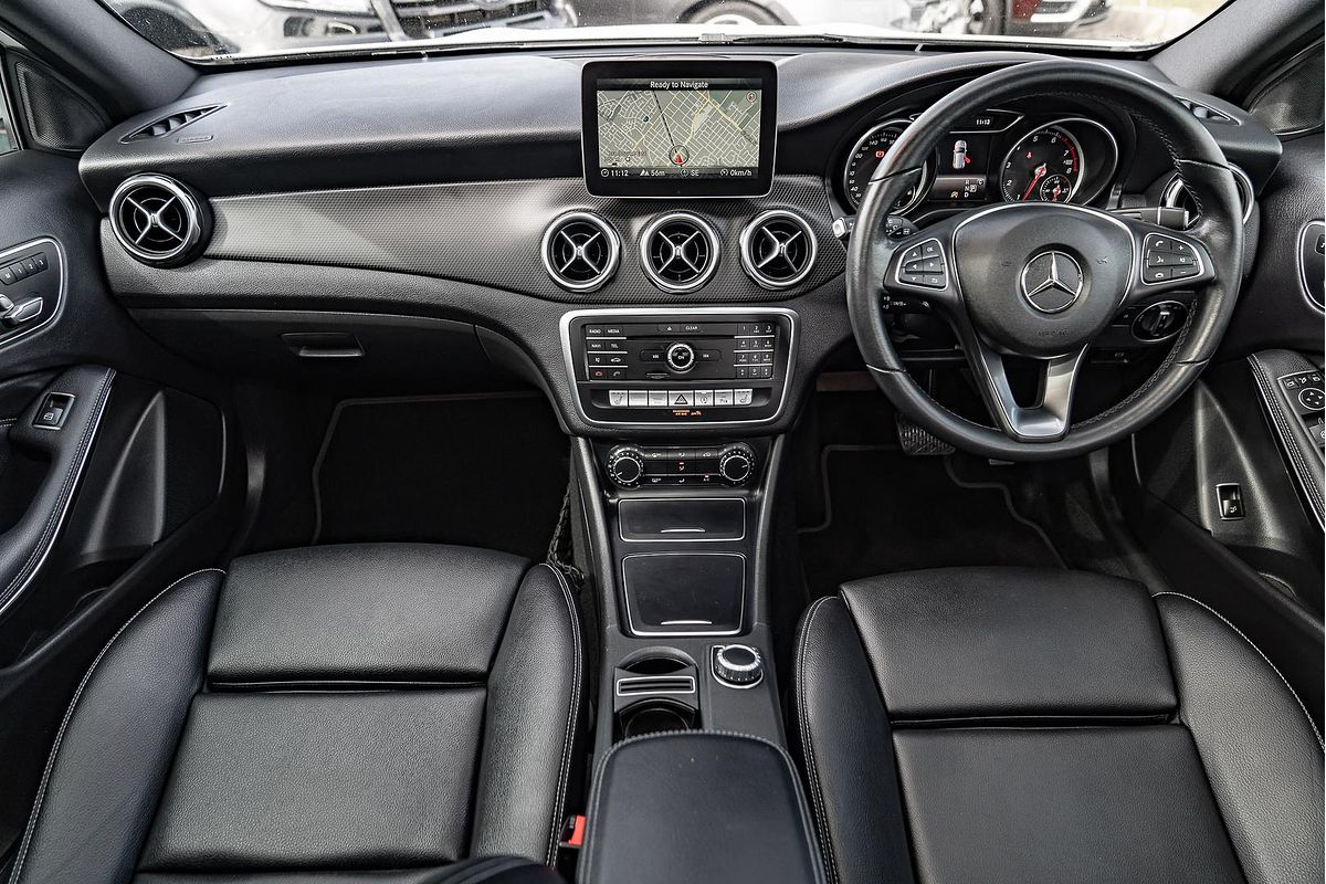 2019 Mercedes-Benz GLA-Class GLA180 X156