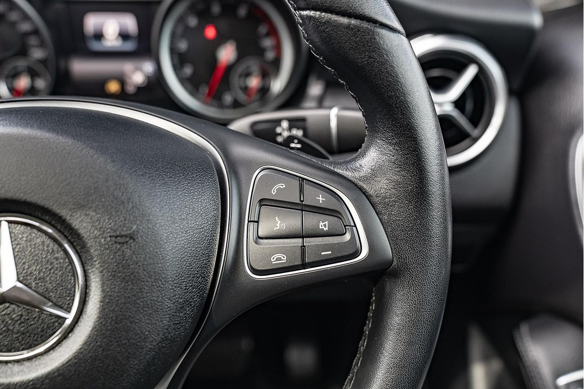 2019 Mercedes-Benz GLA-Class GLA180 X156