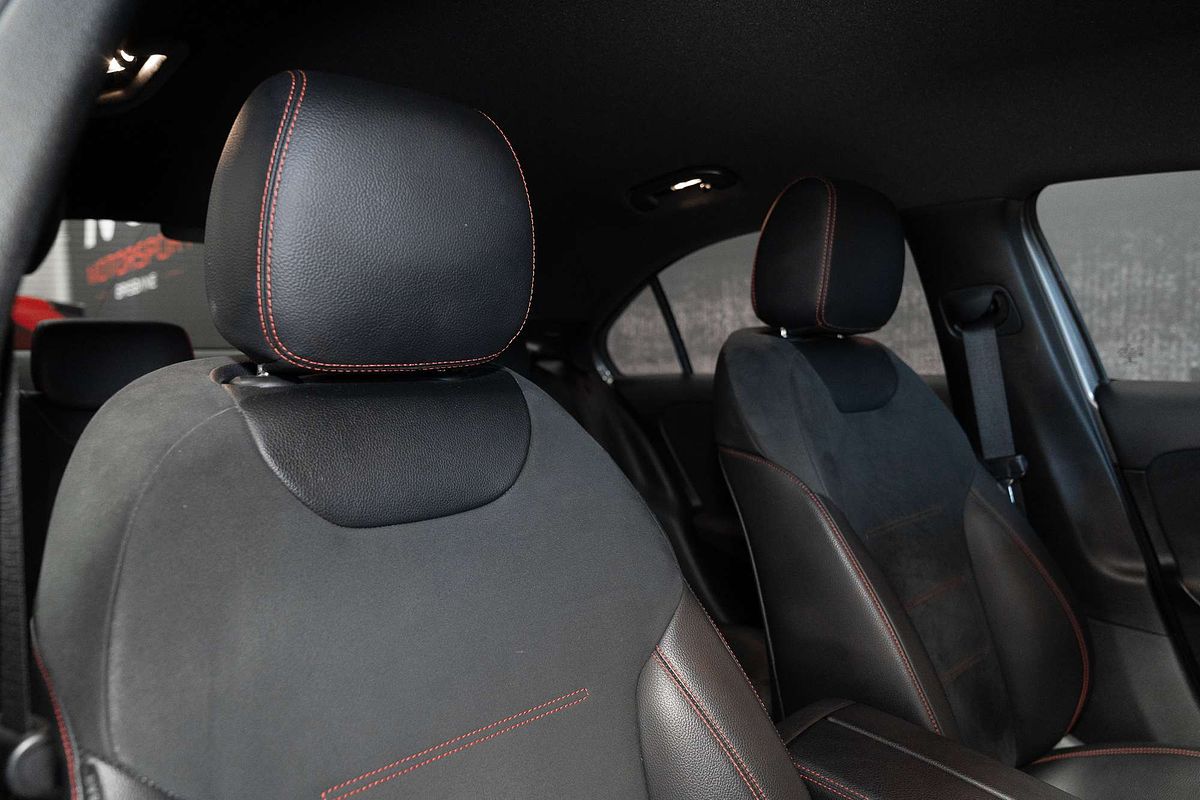 2020 Mercedes-Benz A-Class A200 V177
