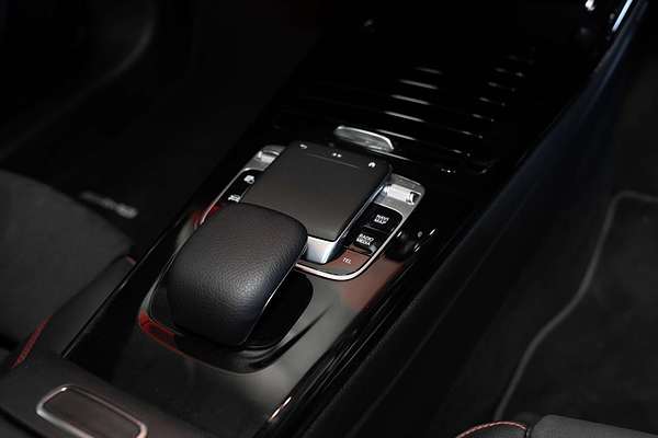 2020 Mercedes-Benz A-Class A200 V177