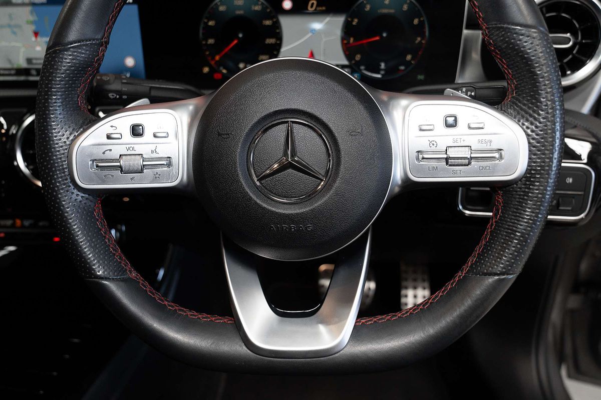 2020 Mercedes-Benz A-Class A200 V177