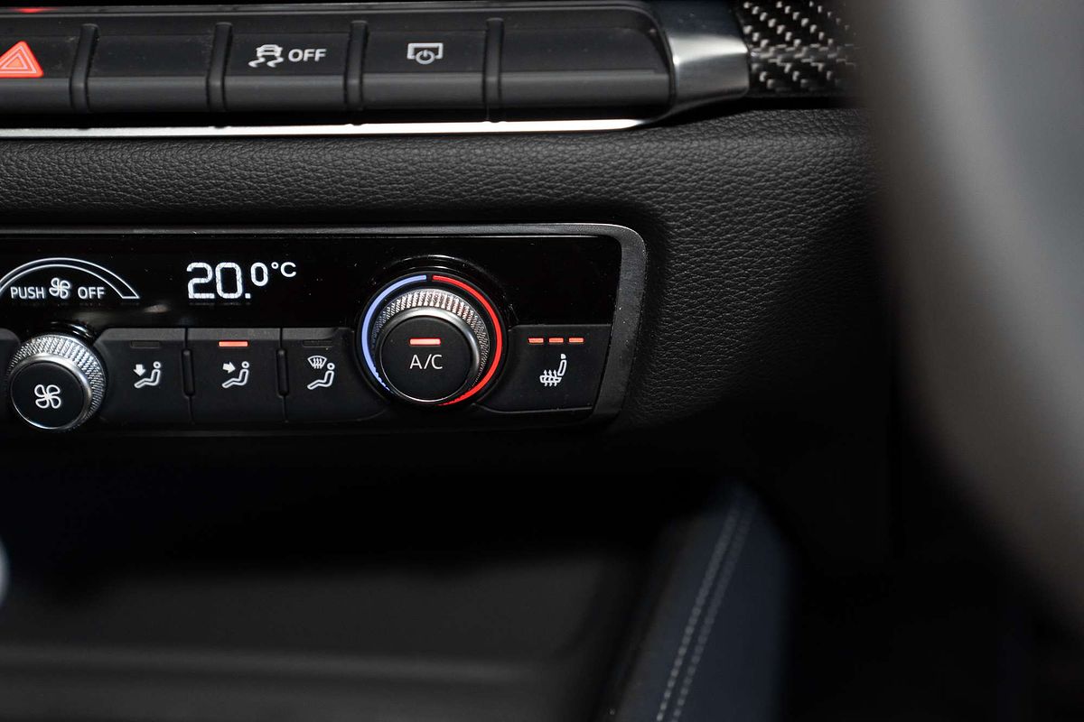 2020 Audi RS3 Carbon Edition 8V
