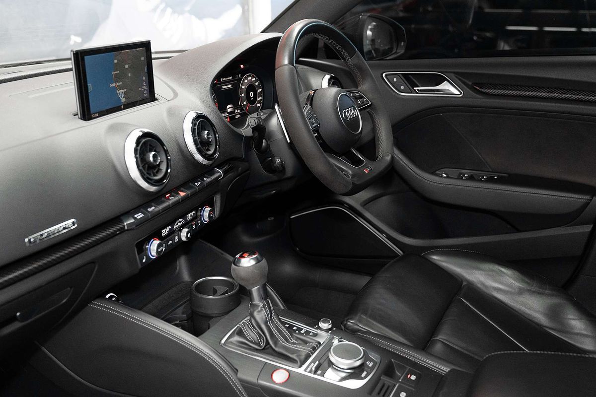 2020 Audi RS3 Carbon Edition 8V
